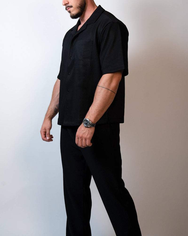 NOIR PLISSÉ – Chemise